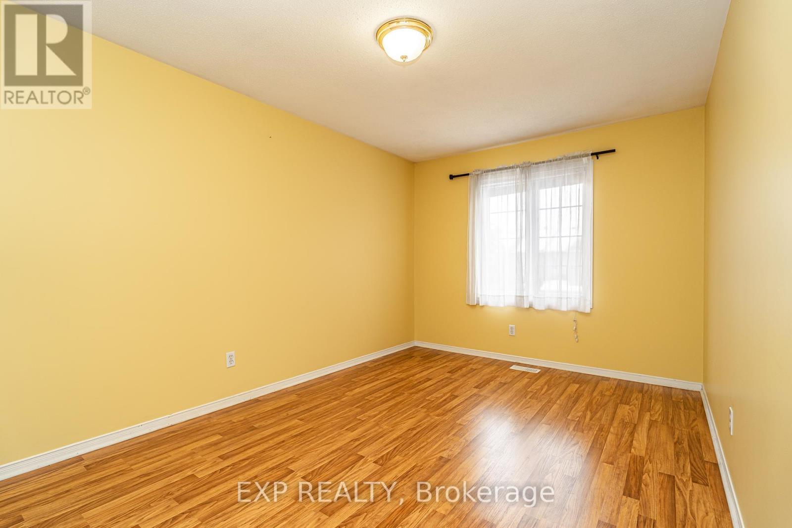 












120 LANDOVER CRESCENT

,
Ottawa,




Ontario
K2M2W4

