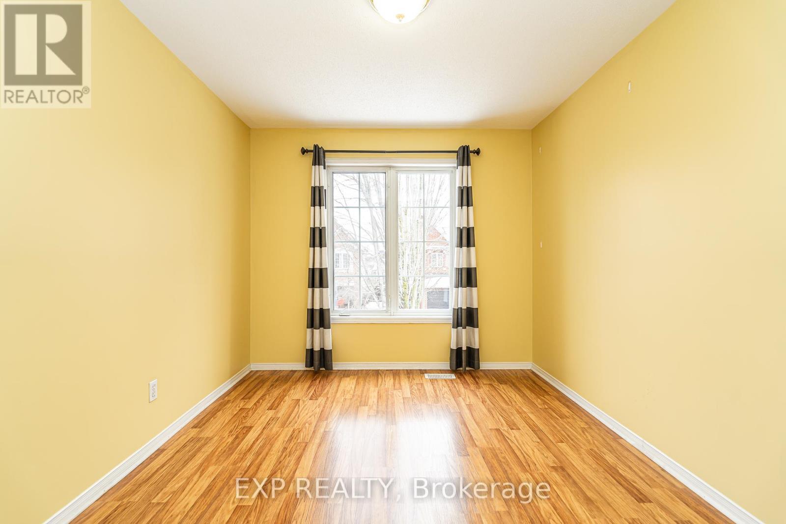 












120 LANDOVER CRESCENT

,
Ottawa,




Ontario
K2M2W4


