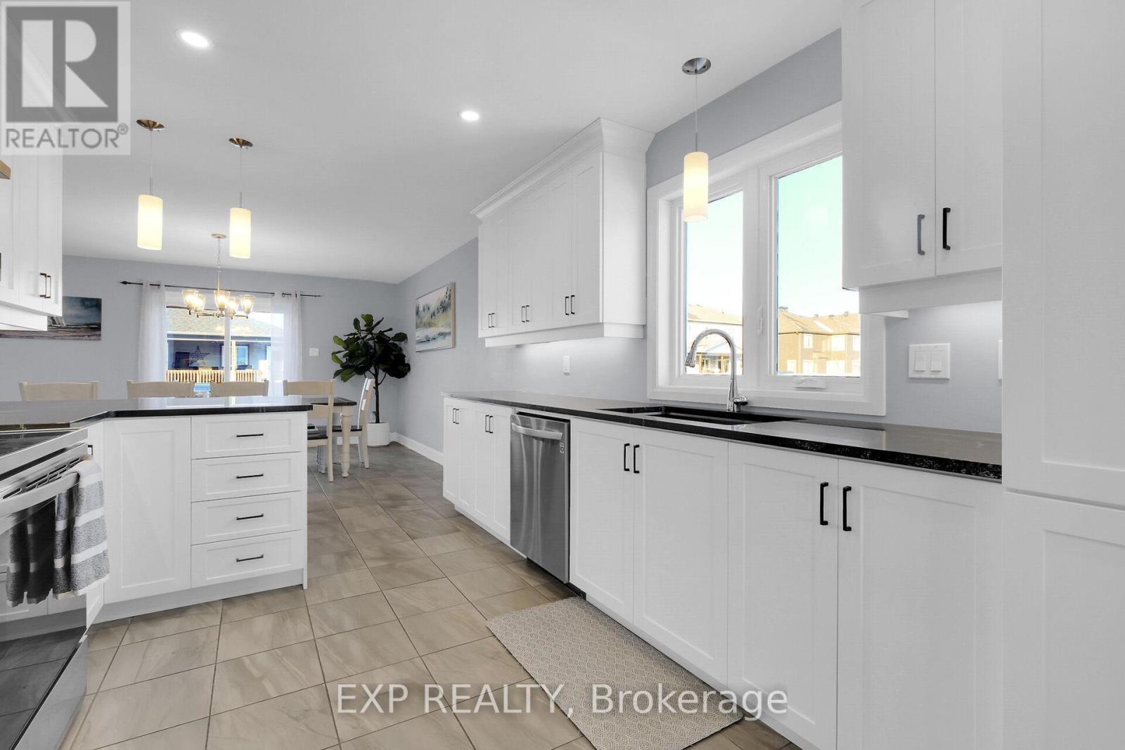 












223 STATION TRAIL

,
Russell,




Ontario
K4R0C9

