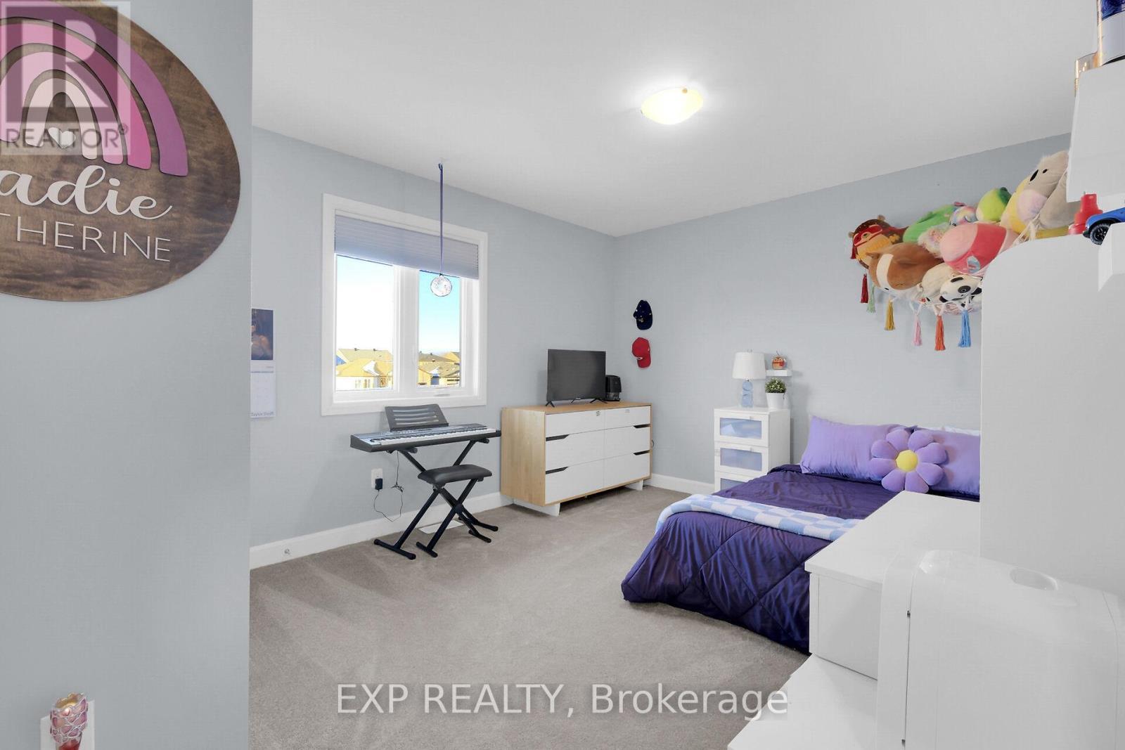 












223 STATION TRAIL

,
Russell,




Ontario
K4R0C9


