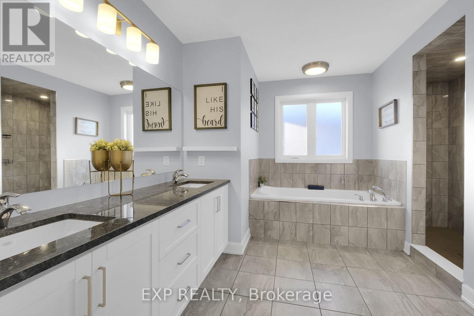 












223 STATION TRAIL

,
Russell,




Ontario
K4R0C9

