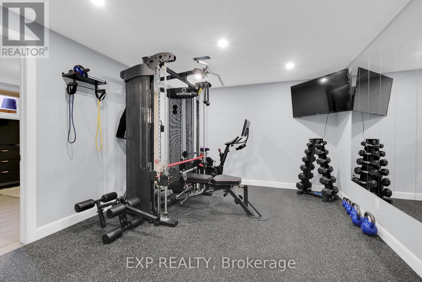 












223 STATION TRAIL

,
Russell,




Ontario
K4R0C9

