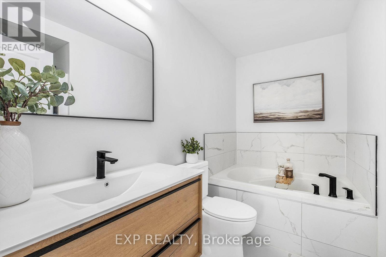 












600 PEPPERVILLE CRESCENT N

,
Ottawa,




Ontario
K2M0E7

