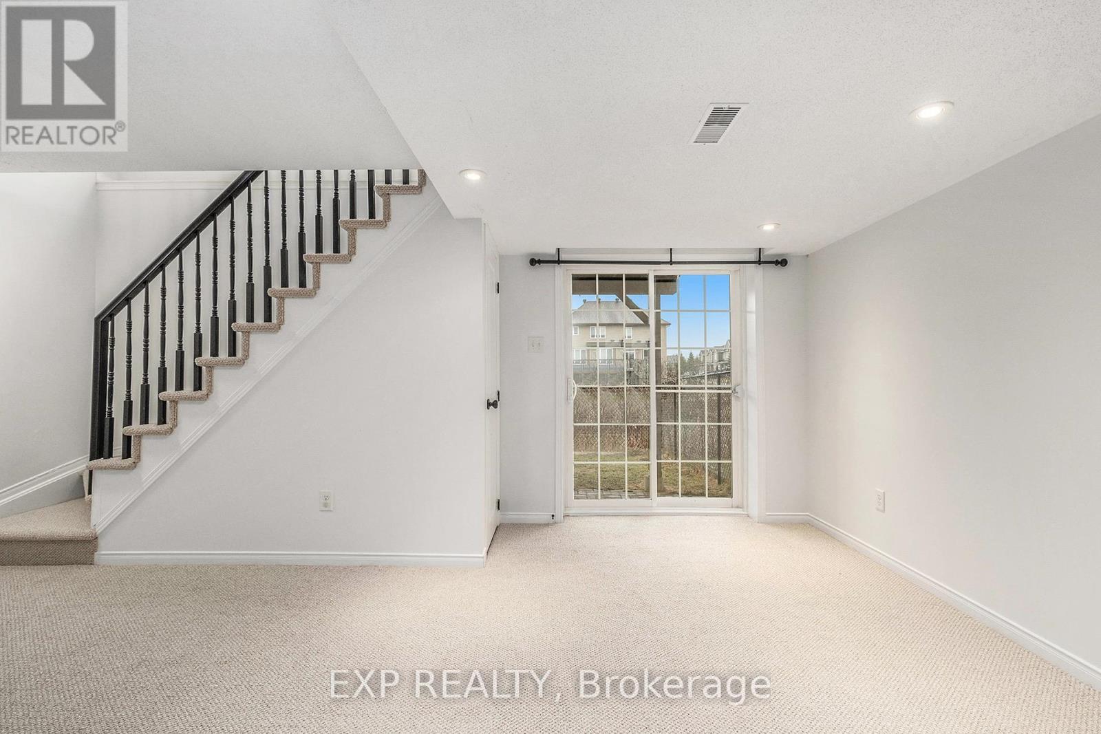 












600 PEPPERVILLE CRESCENT N

,
Ottawa,




Ontario
K2M0E7


