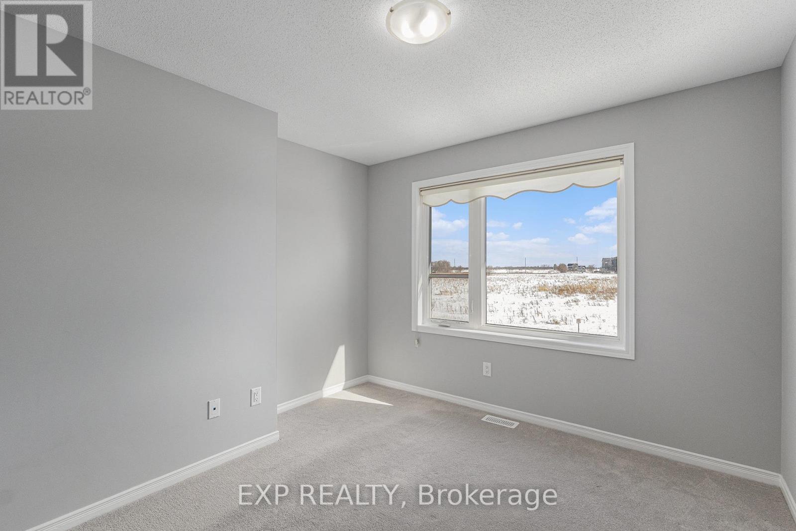 












379 COPE DRIVE

,
Ottawa,




Ontario
K2V0P7

