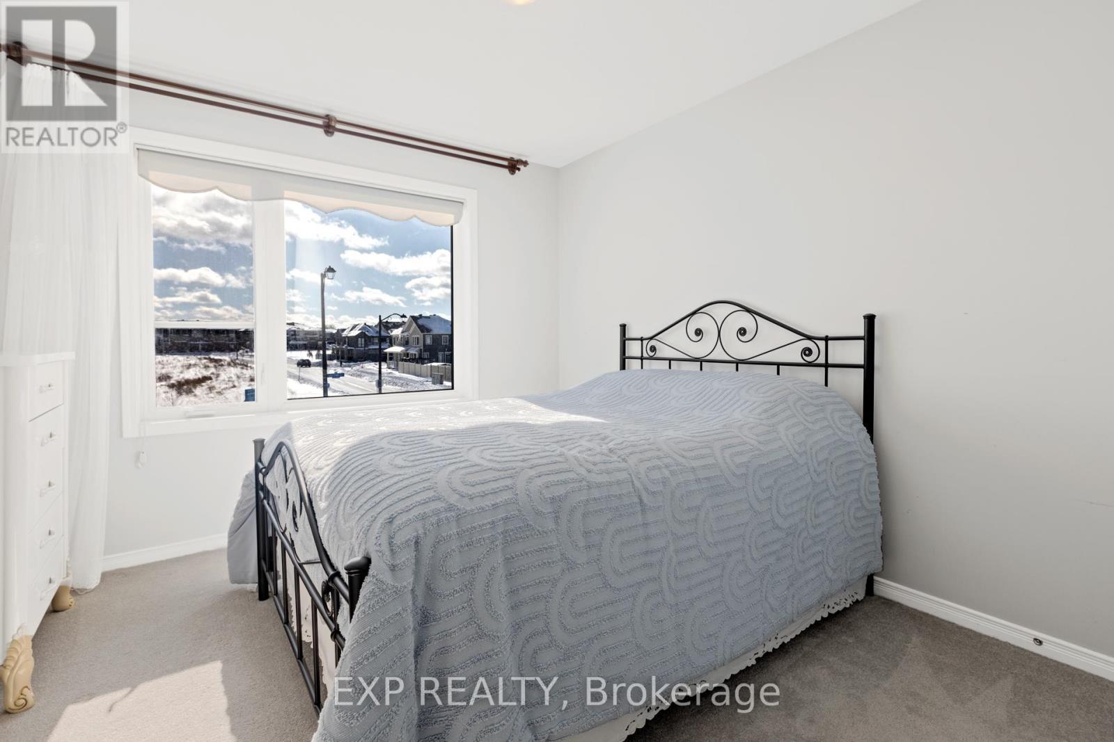 












379 COPE DRIVE

,
Ottawa,




Ontario
K2V0P7

