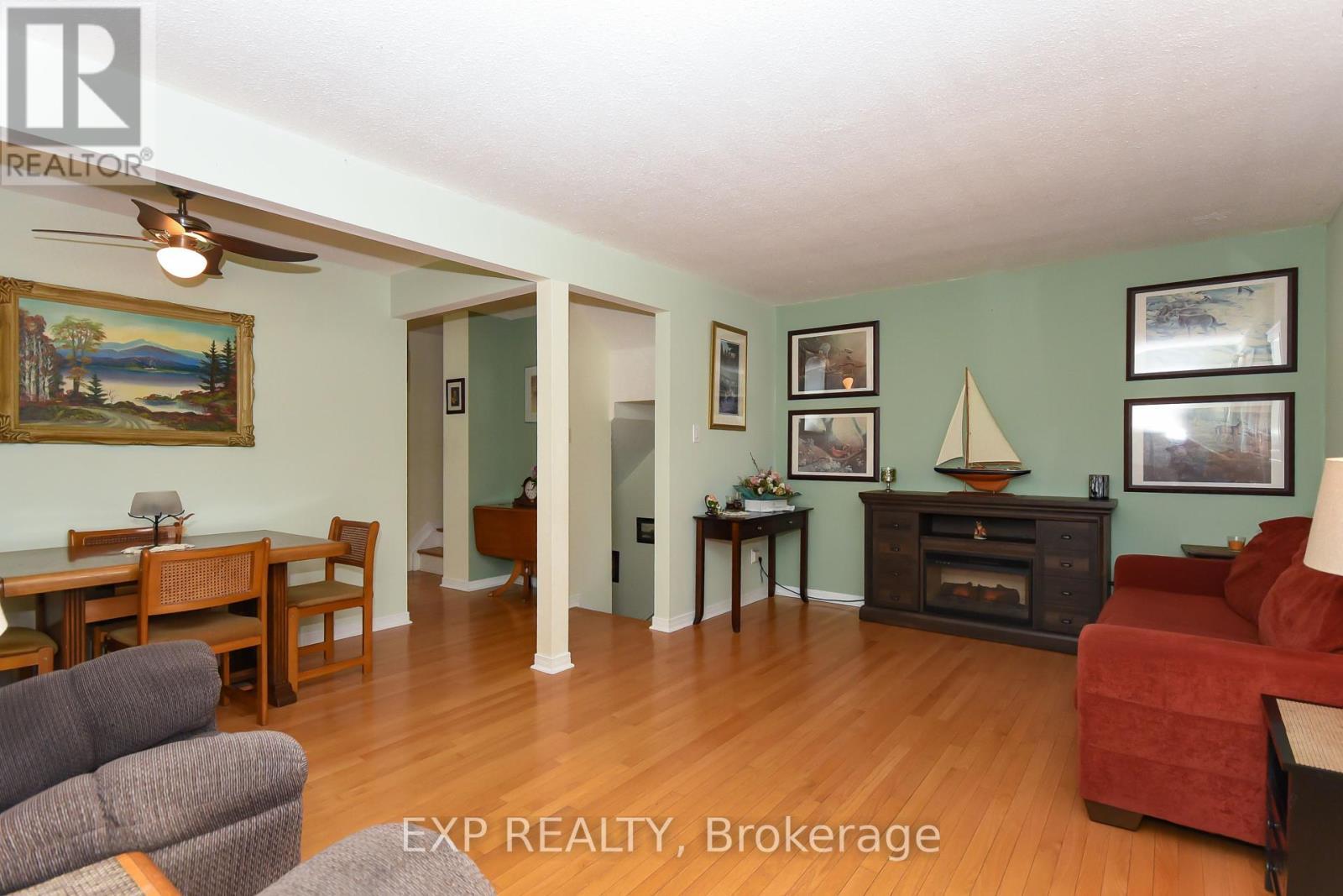 












1627 MEADOWBROOK ROAD

,
Ottawa,




Ontario
K1B4W6

