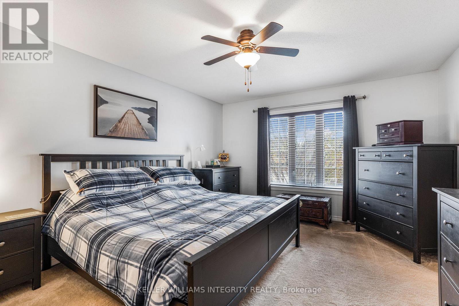 












527 SALZBURG DRIVE

,
Ottawa,




Ontario
K4A0C6

