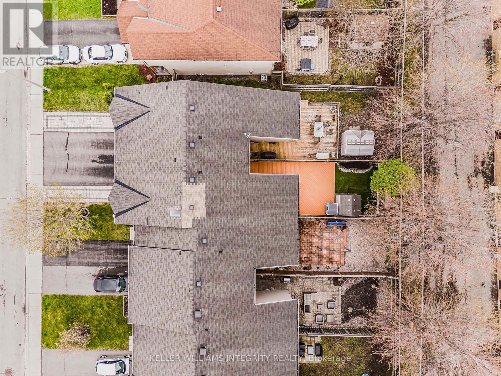 












527 SALZBURG DRIVE

,
Ottawa,




Ontario
K4A0C6

