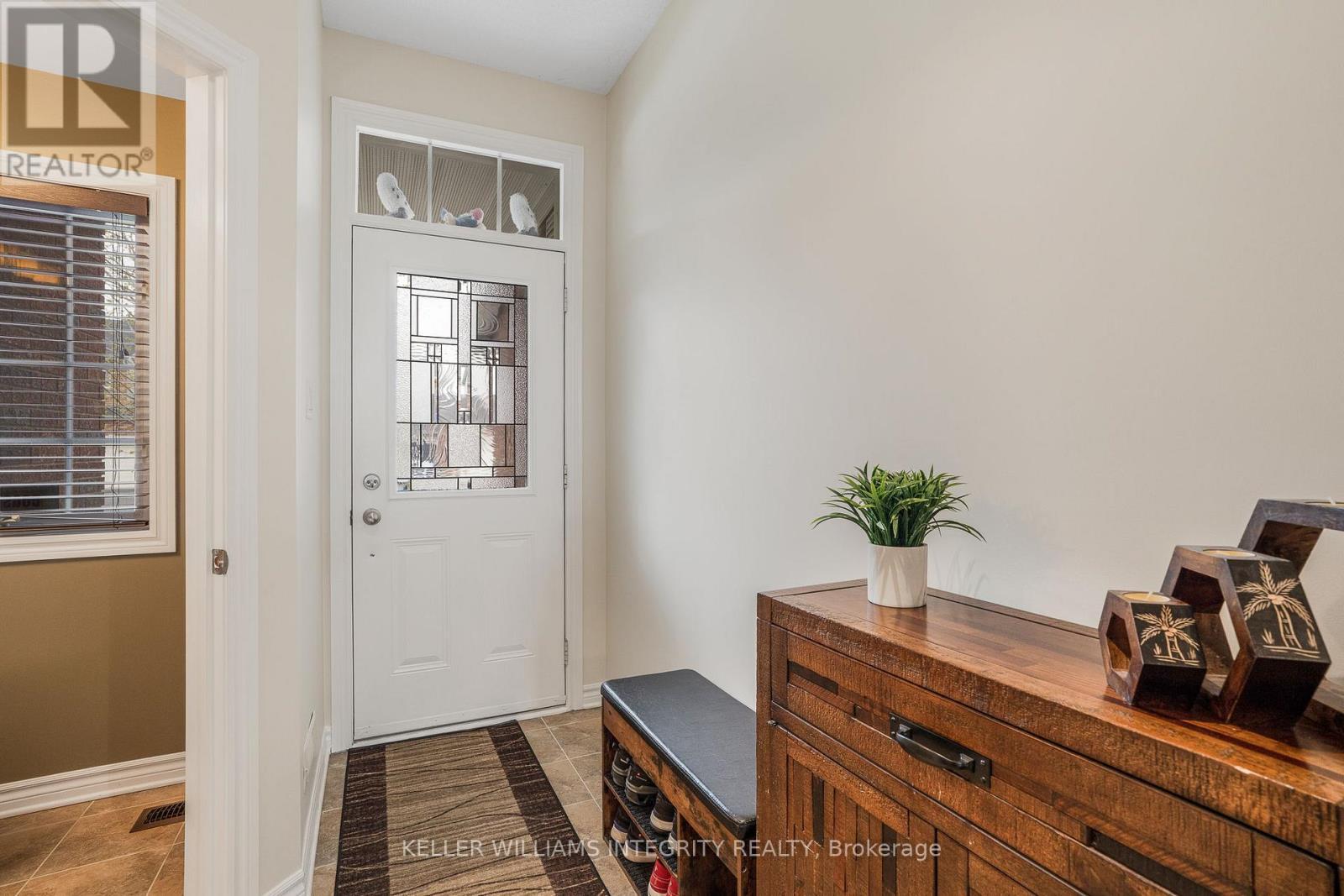 












527 SALZBURG DRIVE

,
Ottawa,




Ontario
K4A0C6

