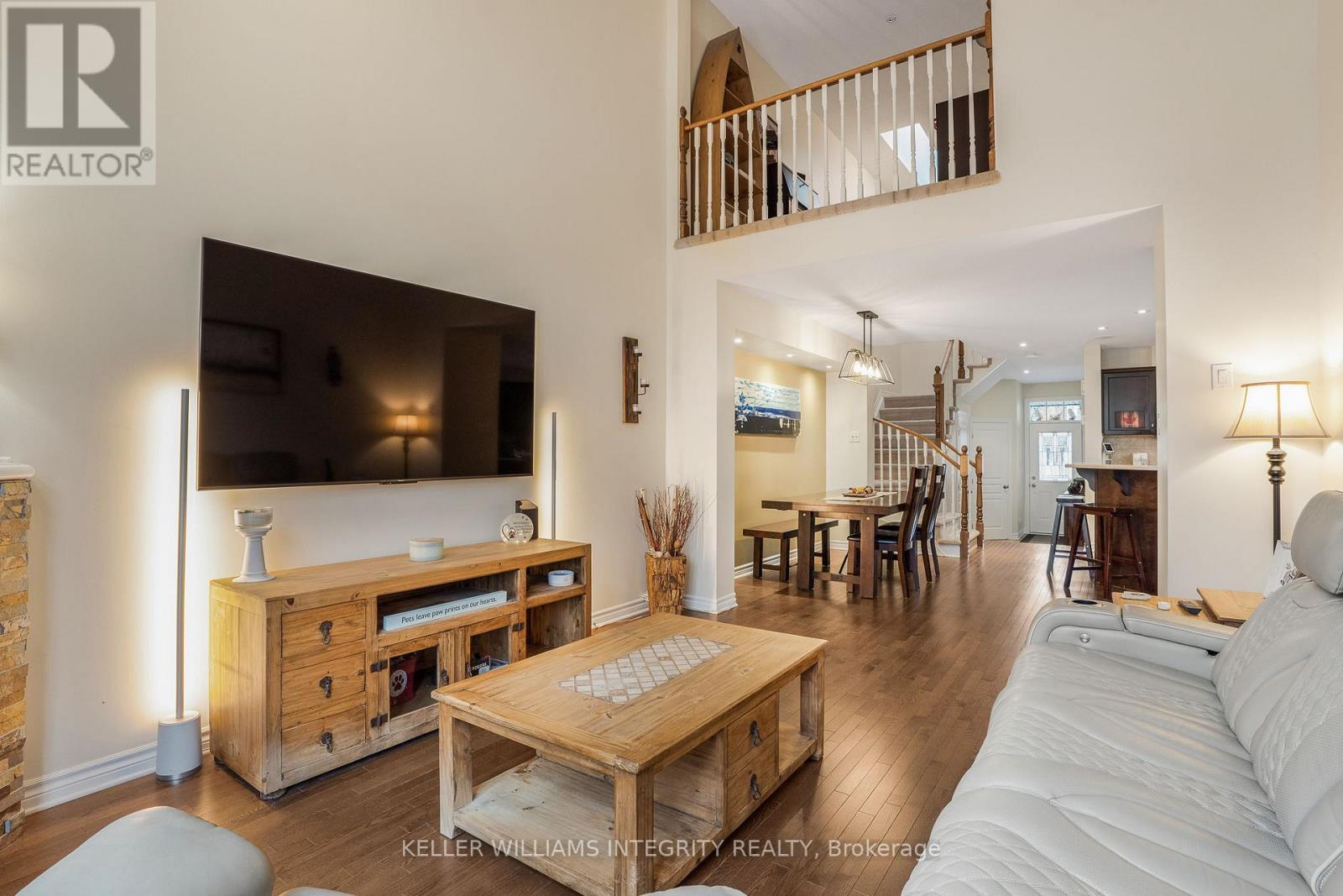 












527 SALZBURG DRIVE

,
Ottawa,




Ontario
K4A0C6

