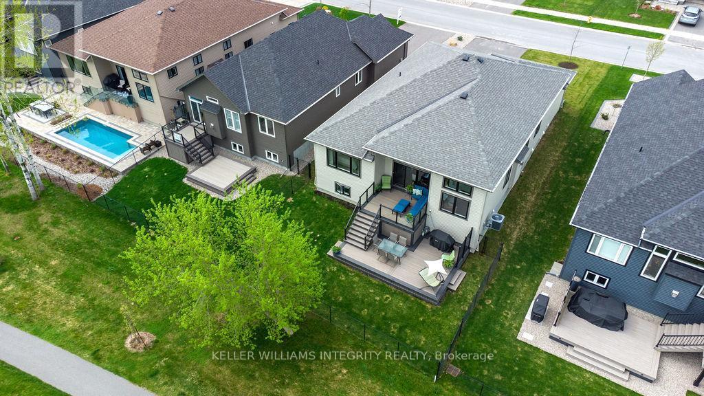 












158 BLACKHORSE DRIVE

,
North Grenville,




Ontario
K0G1J0

