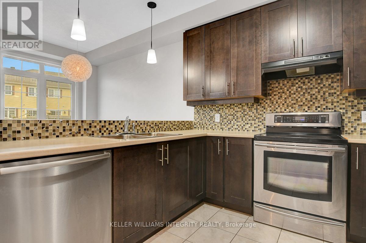 












865 KENNACRAIG PRIVATE

,
Ottawa,




Ontario
K2J5T6

