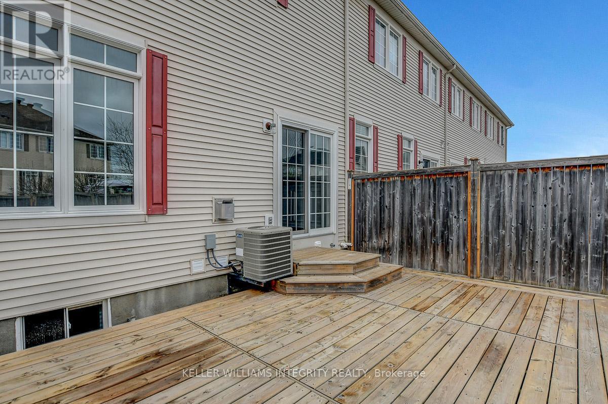 












865 KENNACRAIG PRIVATE

,
Ottawa,




Ontario
K2J5T6

