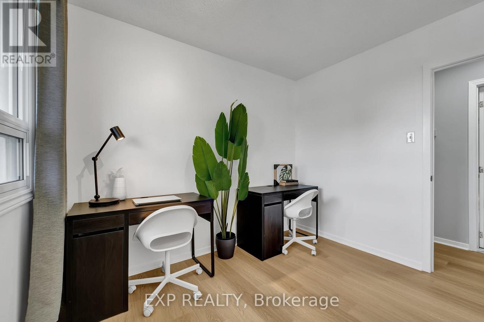 












1884 SAVOY PLACE N

,
Ottawa,




Ontario
K2C0W1

