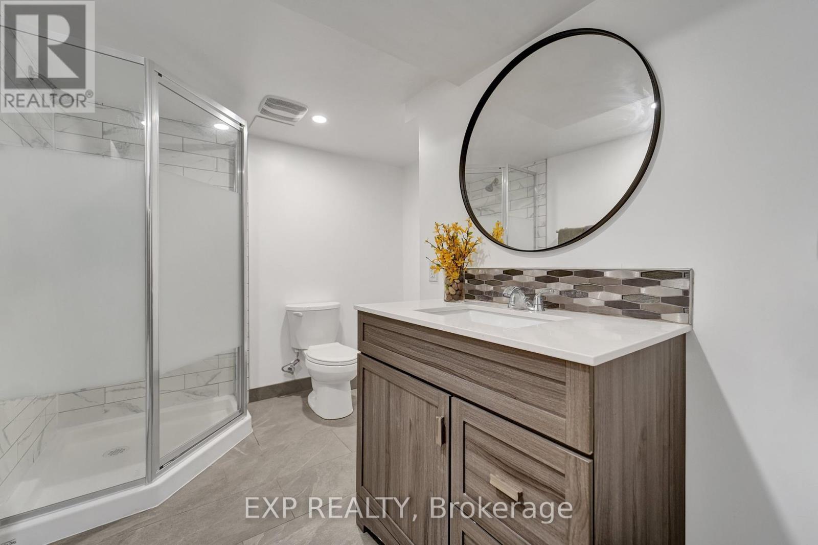 












1884 SAVOY PLACE N

,
Ottawa,




Ontario
K2C0W1

