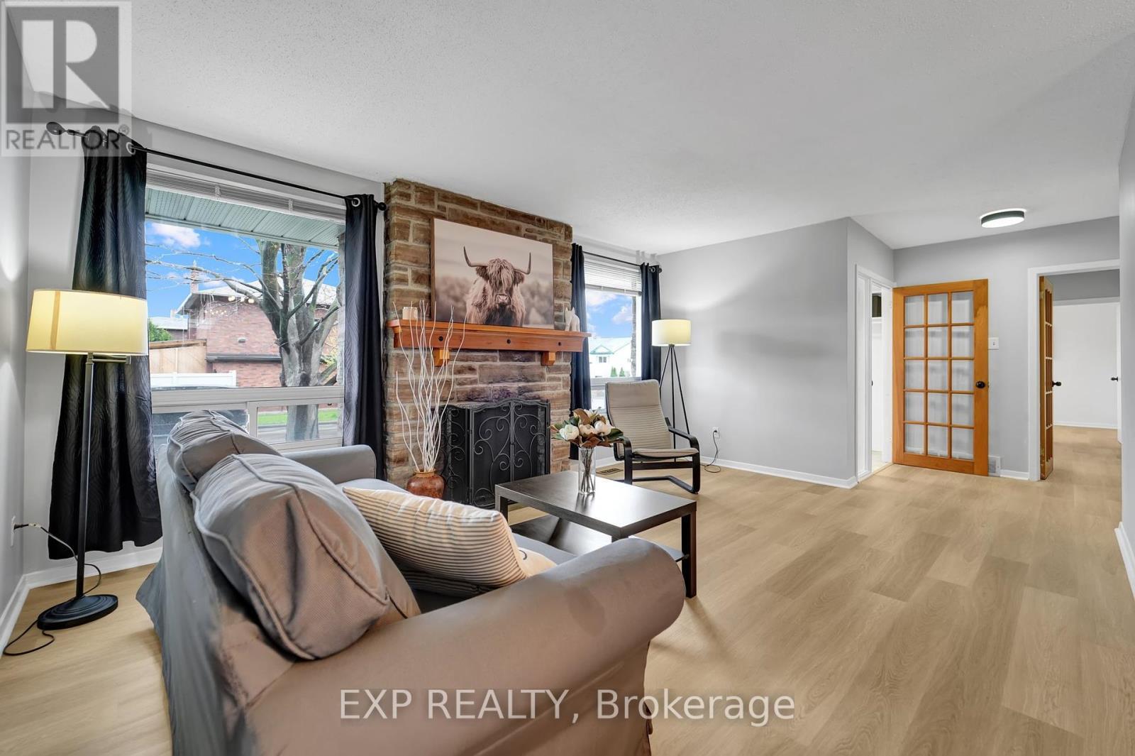 












1884 SAVOY PLACE N

,
Ottawa,




Ontario
K2C0W1

