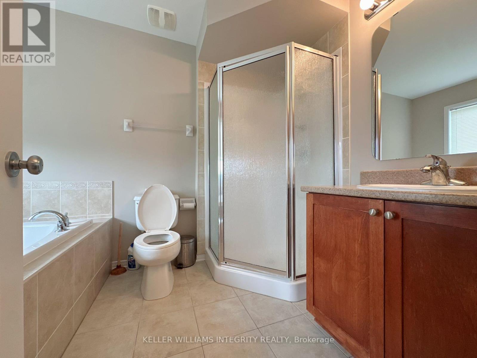 












298 BADGELEY AVENUE

,
Ottawa,




Ontario
K2T0A7

