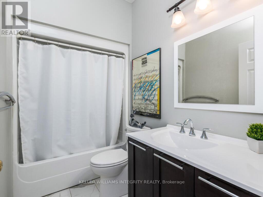 












27 SAWCHUCK TERRACE

,
Ottawa,




Ontario
K2A1H1

