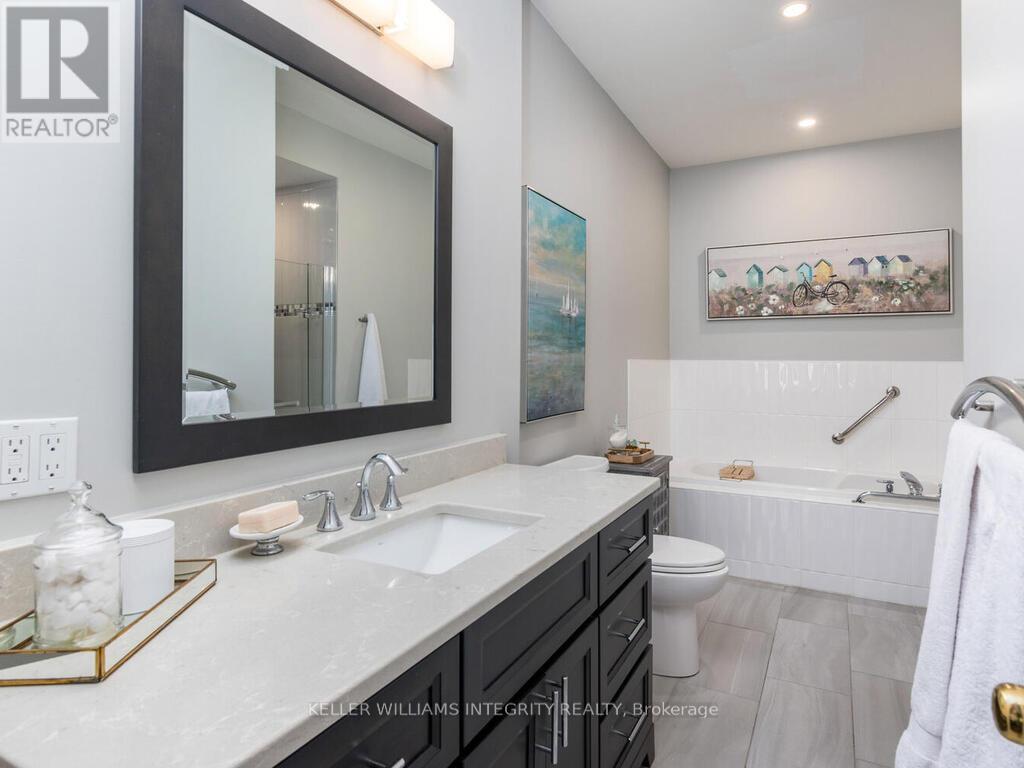 












27 SAWCHUCK TERRACE

,
Ottawa,




Ontario
K2A1H1

