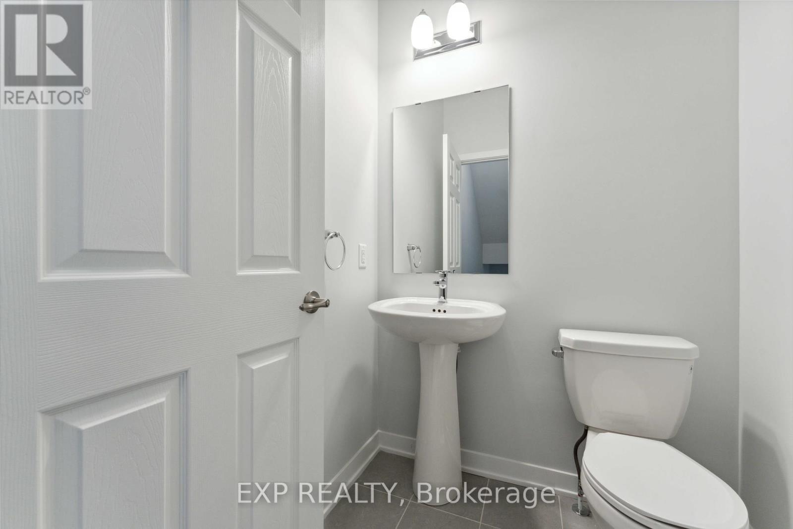 












22 STITCH MEWS N

,
Ottawa,




Ontario
K0A2Z0

