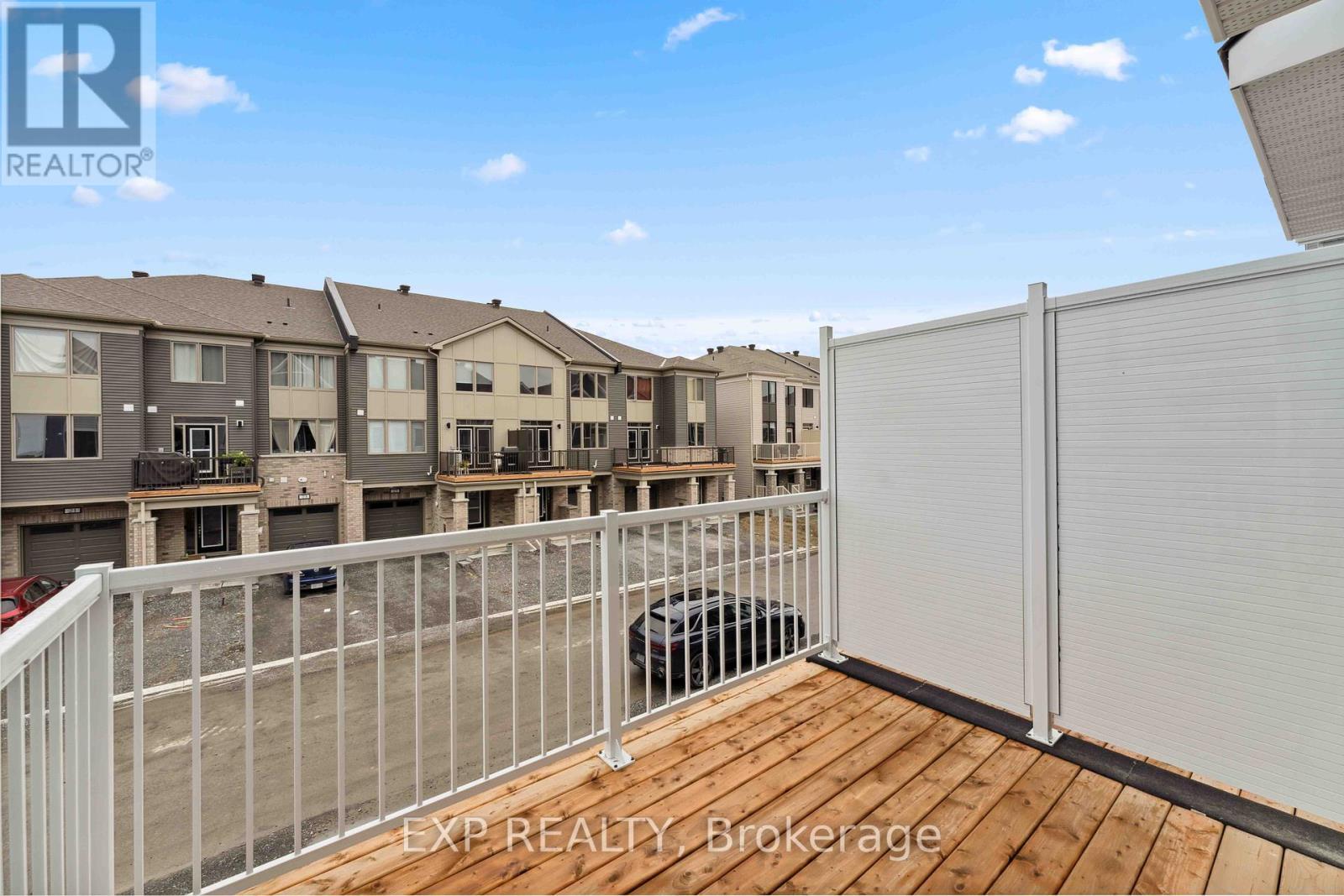 












22 STITCH MEWS N

,
Ottawa,




Ontario
K0A2Z0

