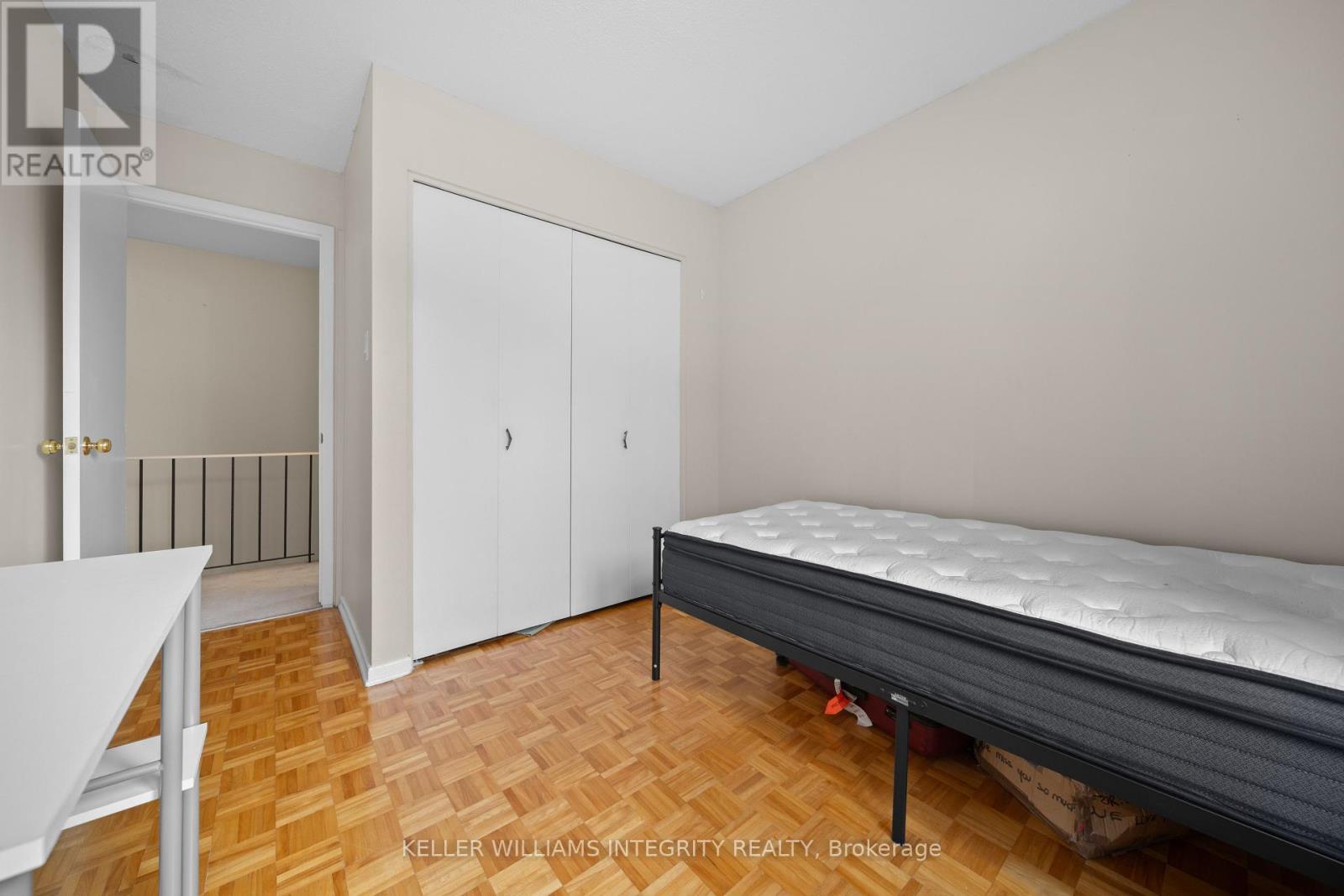 












193 - 3310 SOUTHGATE ROAD

,
Ottawa,




Ontario
K1V8X4

