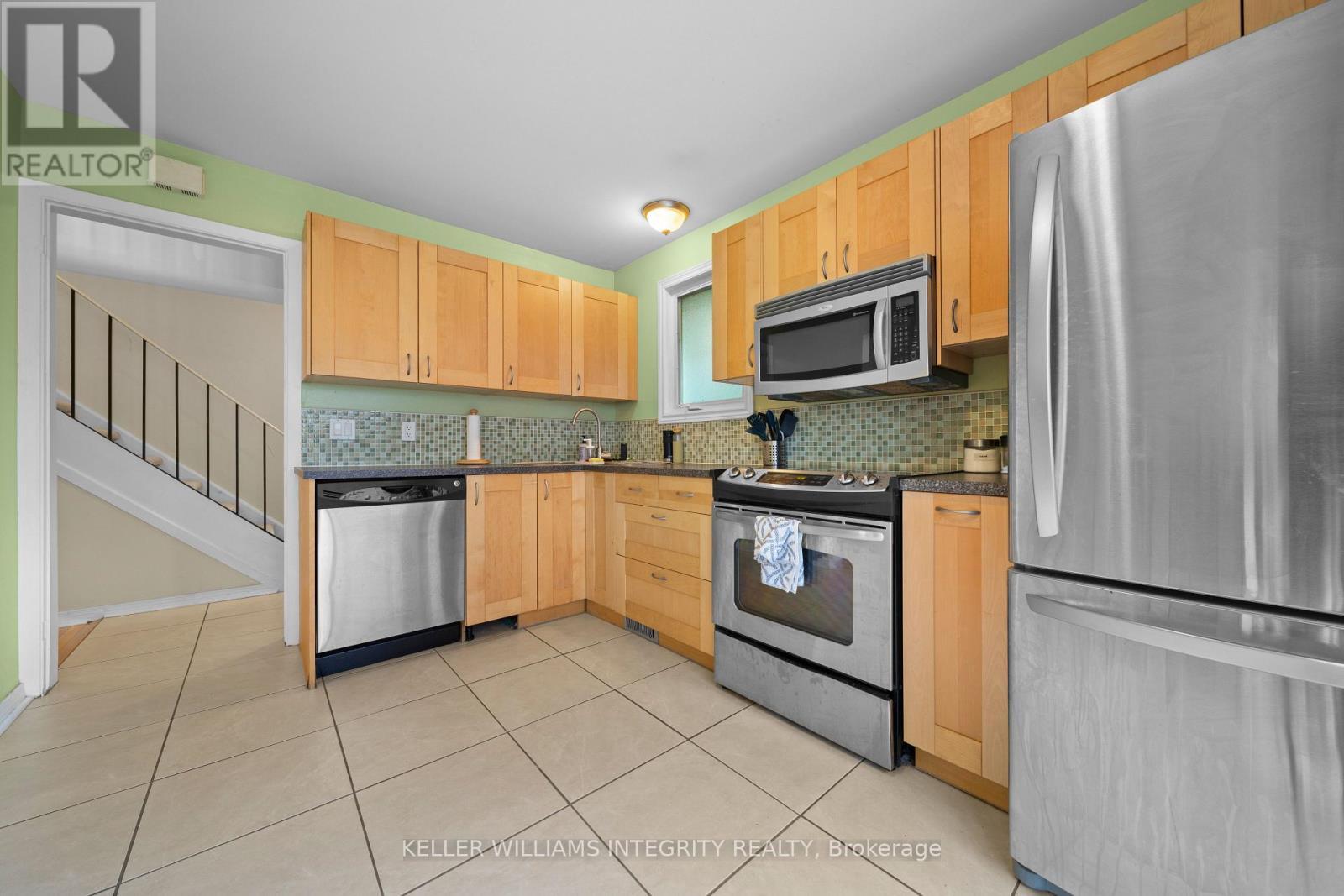 












193 - 3310 SOUTHGATE ROAD

,
Ottawa,




Ontario
K1V8X4

