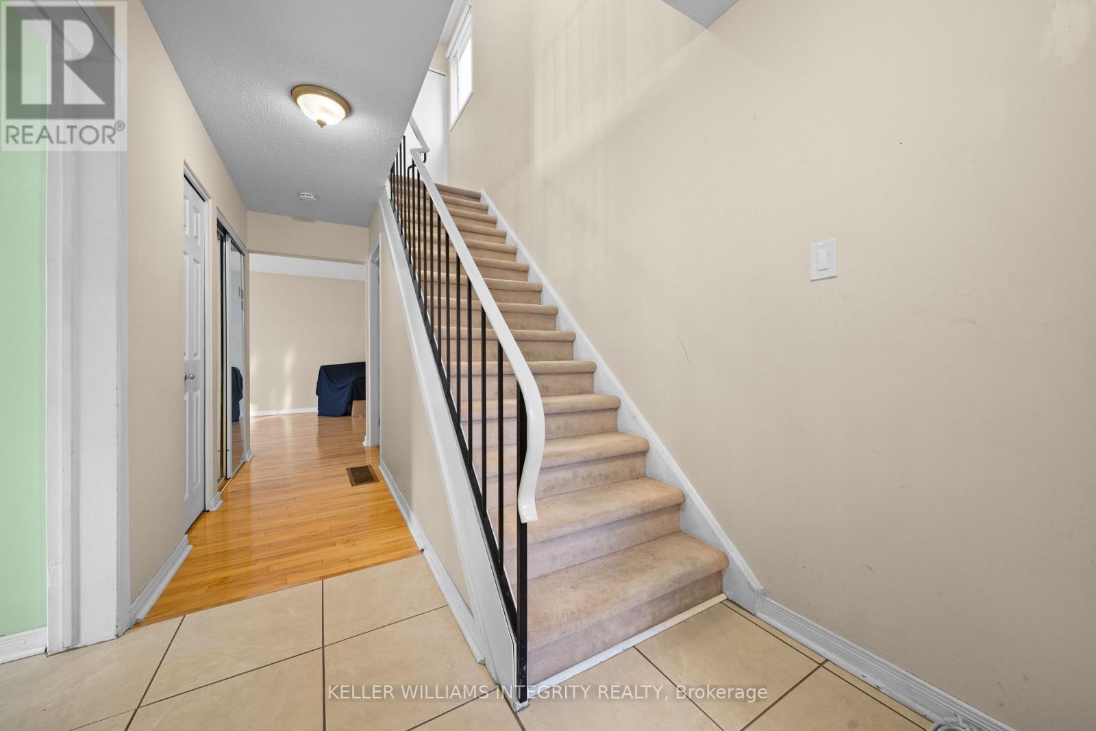 












193 - 3310 SOUTHGATE ROAD

,
Ottawa,




Ontario
K1V8X4

