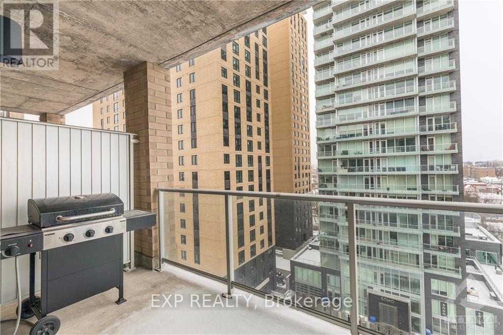 












905 - 100 CHAMPAGNE AVENUE S

,
Ottawa,




Ontario
K1S4P4

