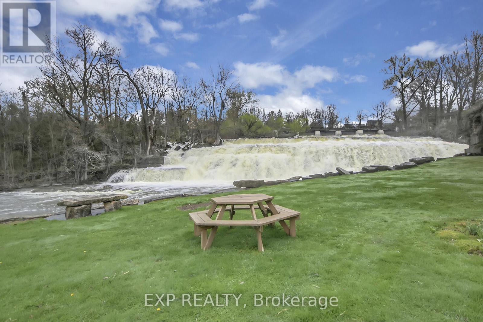 












211 - 1 ROSAMOND STREET E

,
Mississippi Mills,




Ontario
K0A1A0

