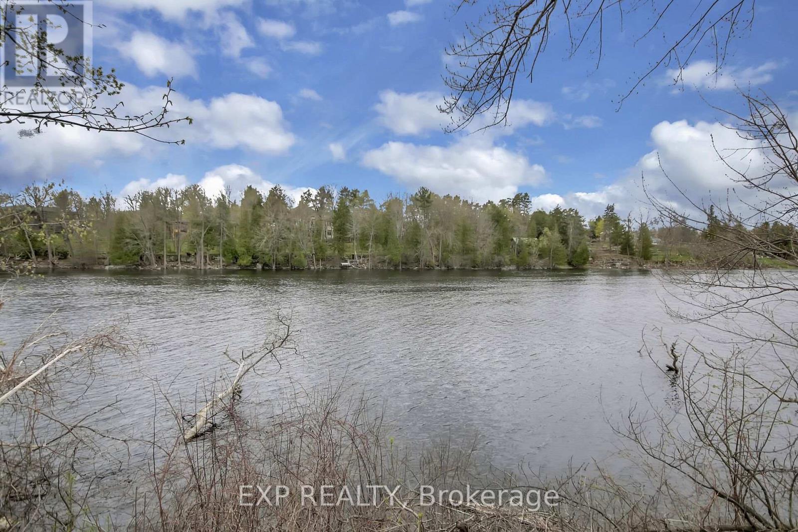 












211 - 1 ROSAMOND STREET E

,
Mississippi Mills,




Ontario
K0A1A0


