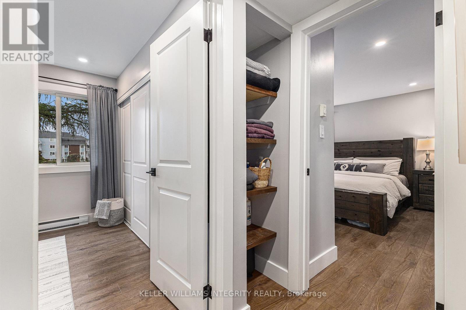 












108 - 270 LORRY GREENBERG DRIVE

,
Ottawa,




Ontario
K1T3K2

