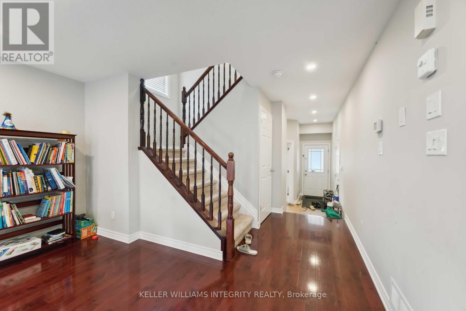 












111 TACOM CIRCLE

,
Ottawa,




Ontario
K2G4P8


