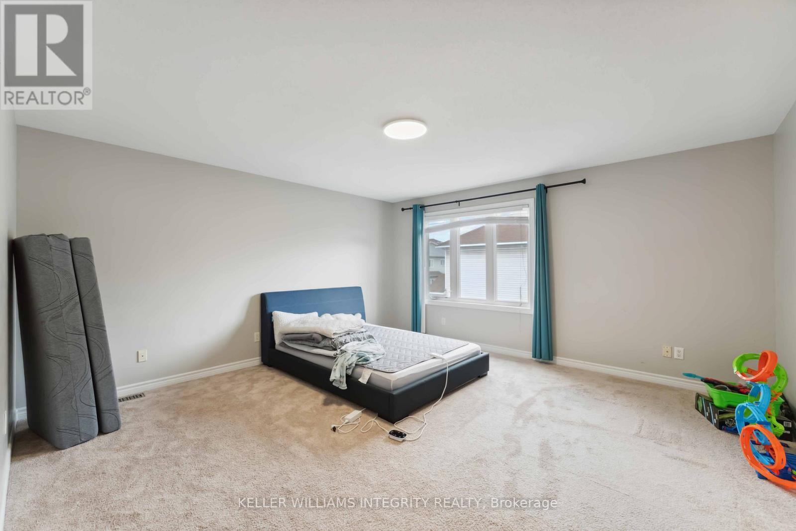 












111 TACOM CIRCLE

,
Ottawa,




Ontario
K2G4P8

