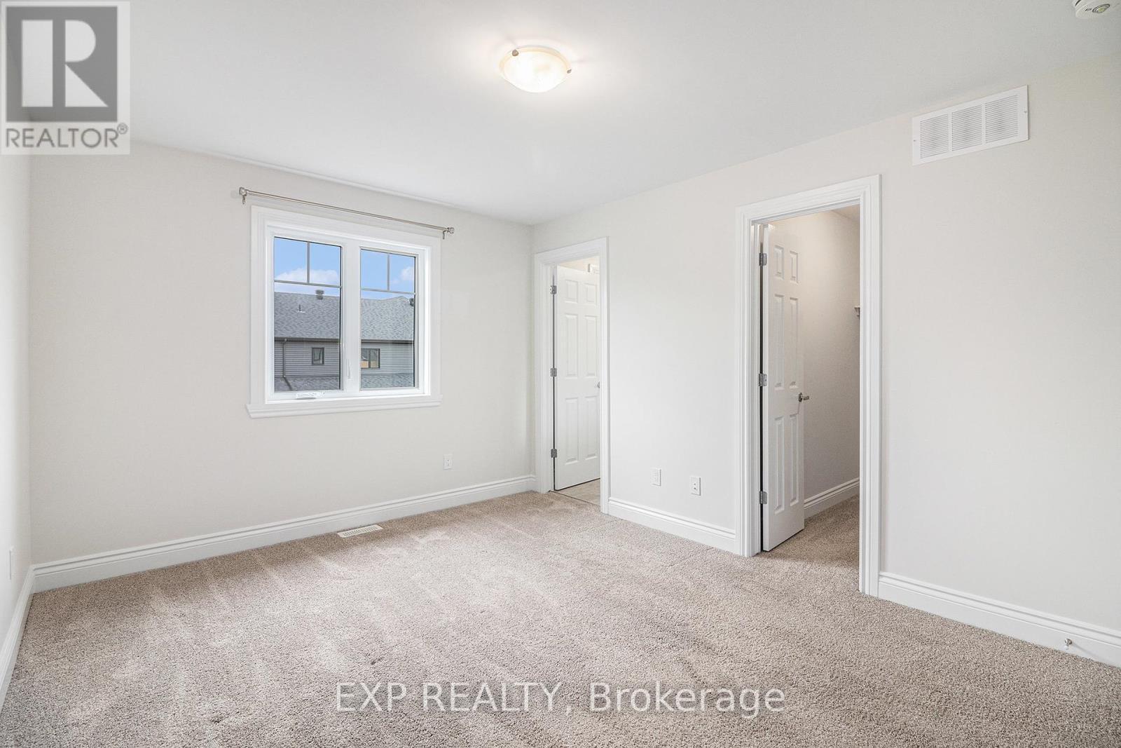 












75 GILBERTE STREET

,
Clarence-Rockland,




Ontario
K4K0M4

