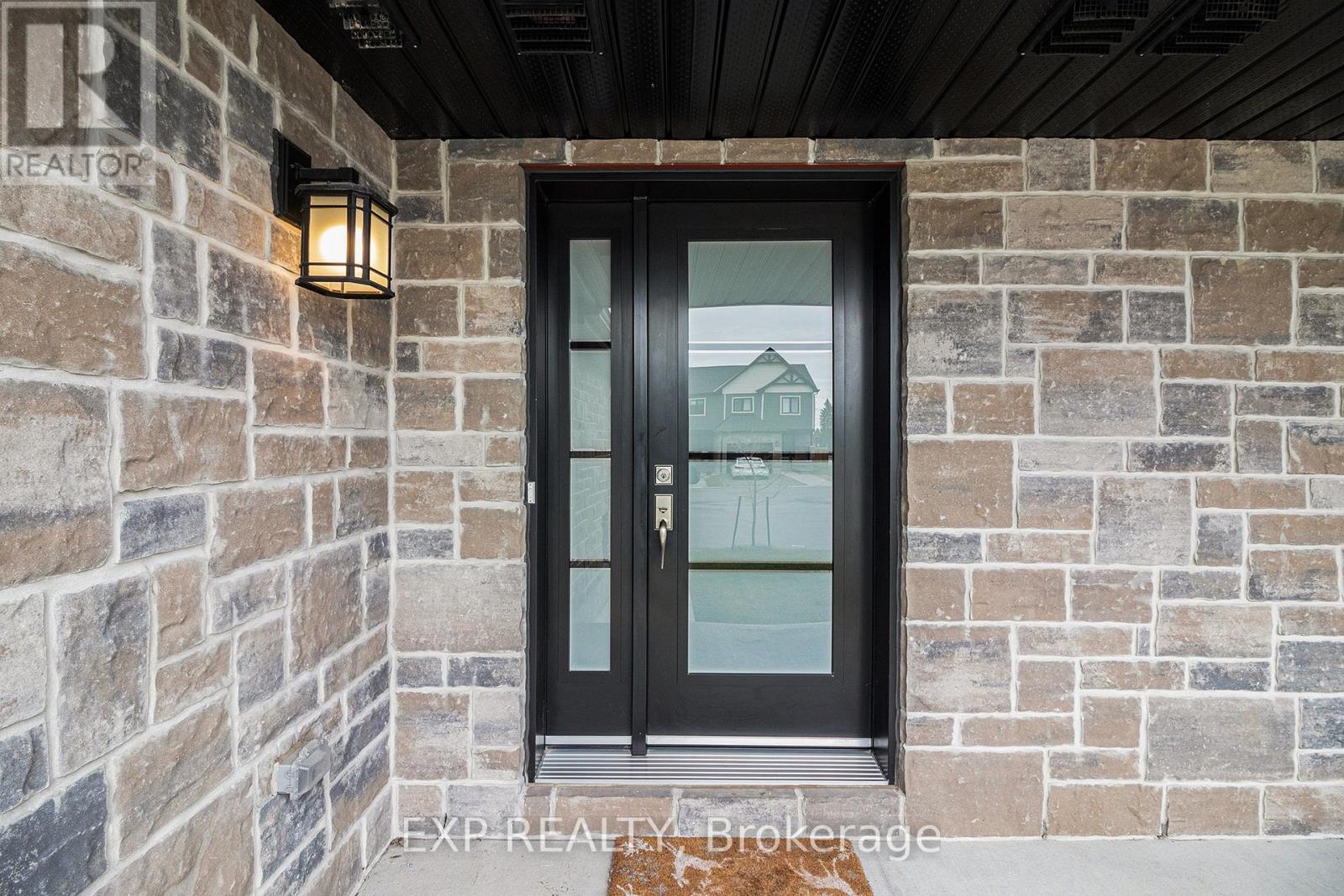 












75 GILBERTE STREET

,
Clarence-Rockland,




Ontario
K4K0M4

