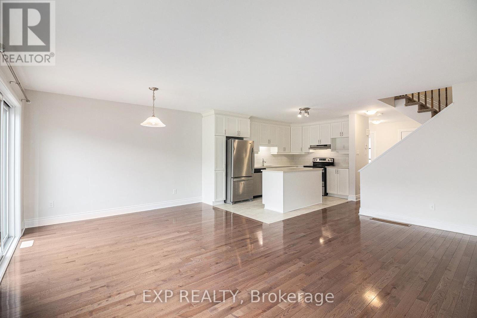 












75 GILBERTE STREET

,
Clarence-Rockland,




Ontario
K4K0M4

