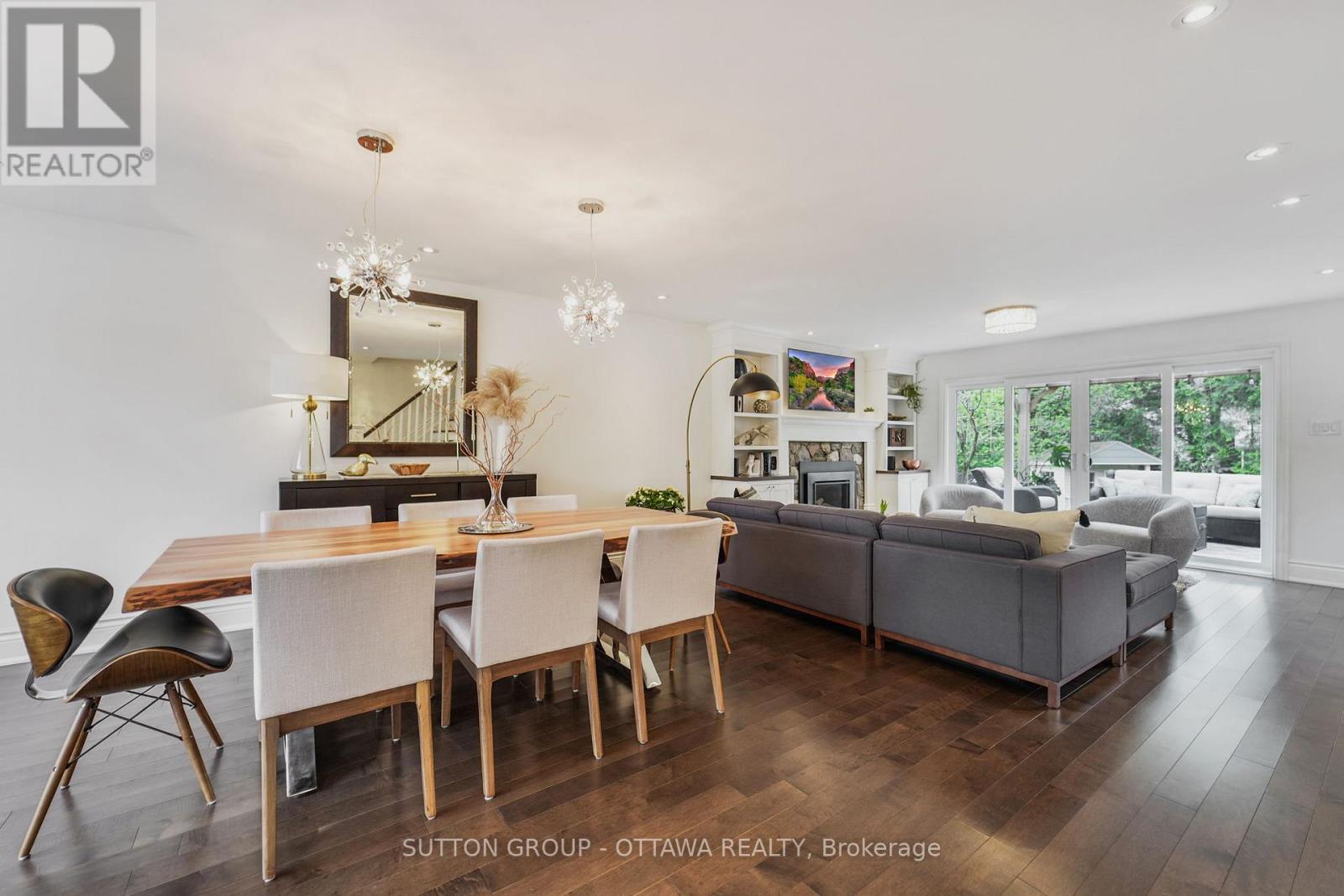












40 ST REMY DRIVE

,
Ottawa,




Ontario
K2J1A3

