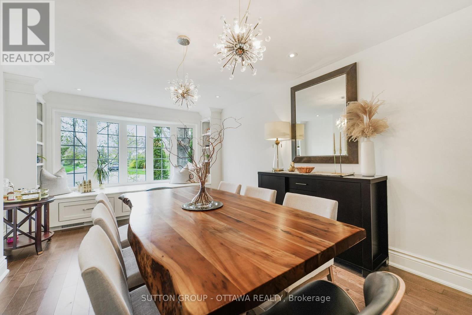 












40 ST REMY DRIVE

,
Ottawa,




Ontario
K2J1A3

