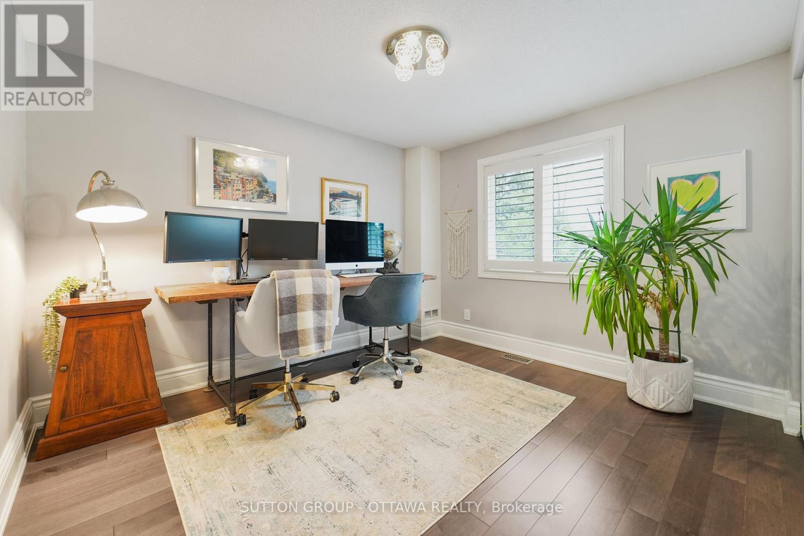












40 ST REMY DRIVE

,
Ottawa,




Ontario
K2J1A3

