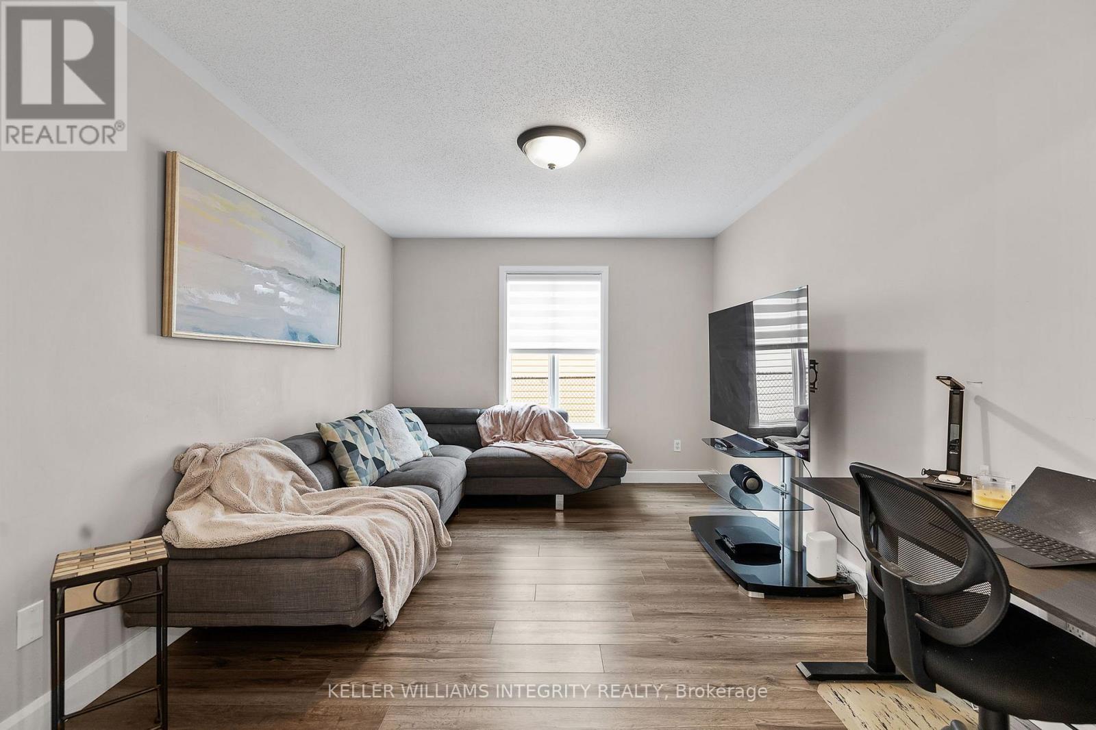 












644 DEVONWOOD CIRCLE

,
Ottawa,




Ontario
K1T4E7

