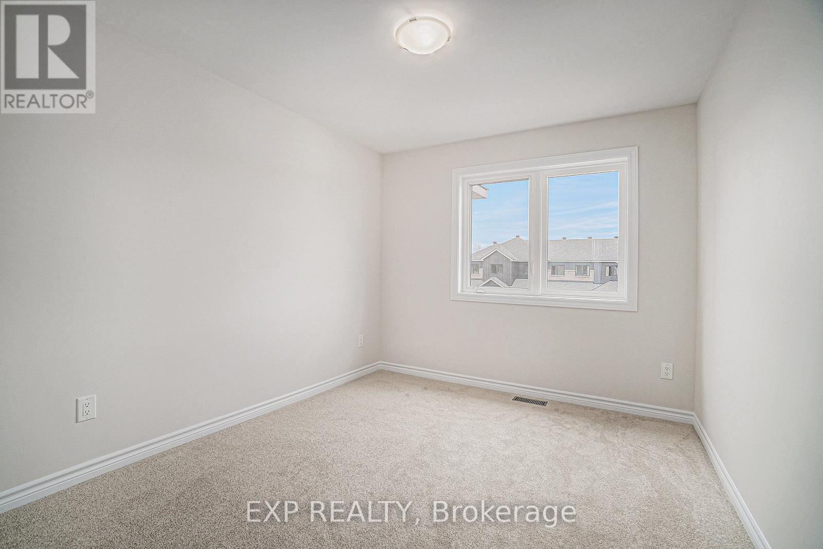 












80 RICHELIEU STREET

,
Russell,




Ontario
K0A1W0

