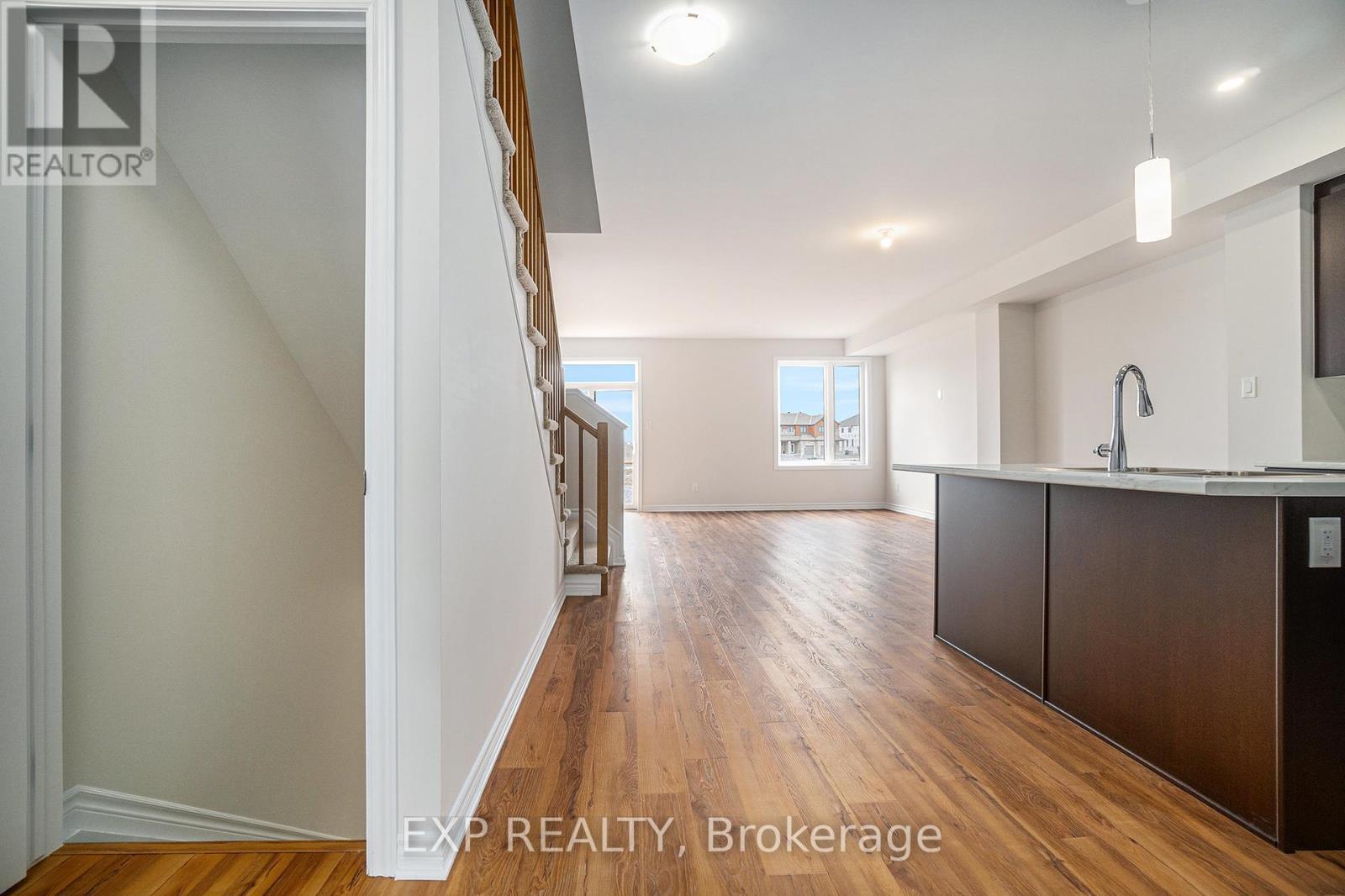












80 RICHELIEU STREET

,
Russell,




Ontario
K0A1W0

