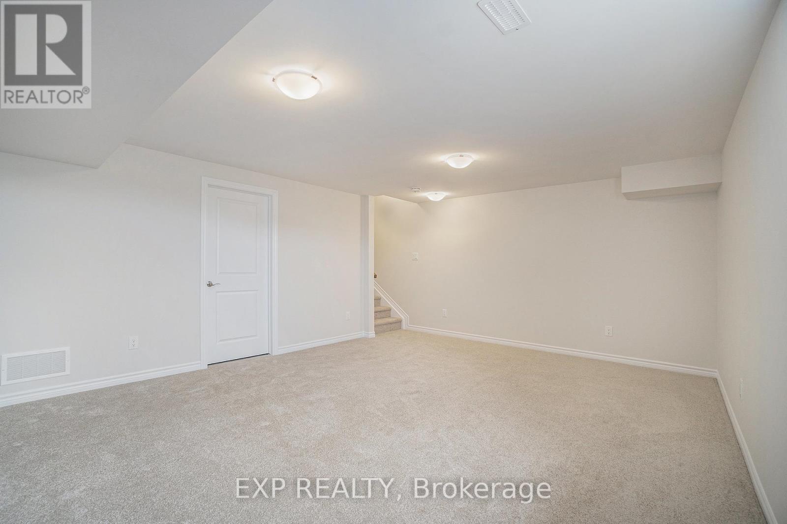 












80 RICHELIEU STREET

,
Russell,




Ontario
K0A1W0

