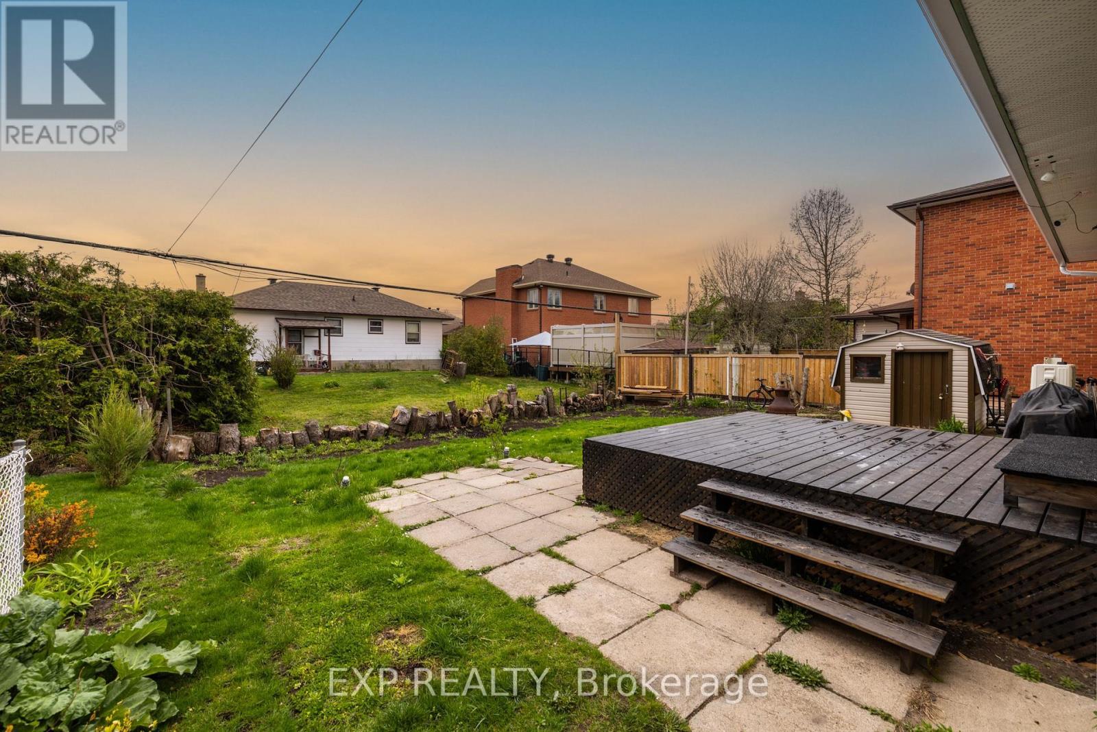 












1954 ROSEBELLA AVENUE

,
Ottawa,




Ontario
K1T1G7

