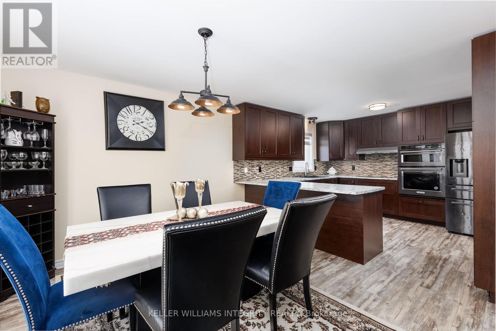 












282 JASPER CRESCENT

,
Clarence-Rockland,




Ontario
K4K0B9

