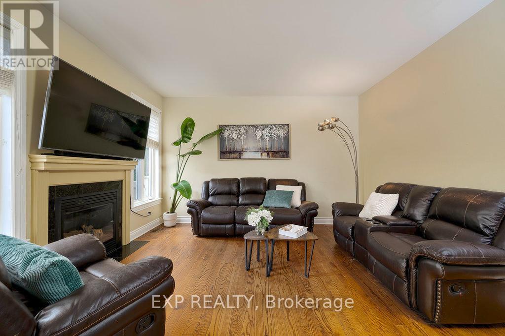 












6768 BREANNA CARDILL STREET

,
Ottawa,




Ontario
K4P0C3

