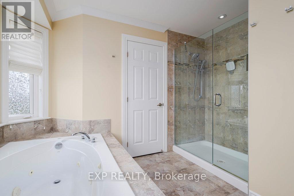 












6768 BREANNA CARDILL STREET

,
Ottawa,




Ontario
K4P0C3

