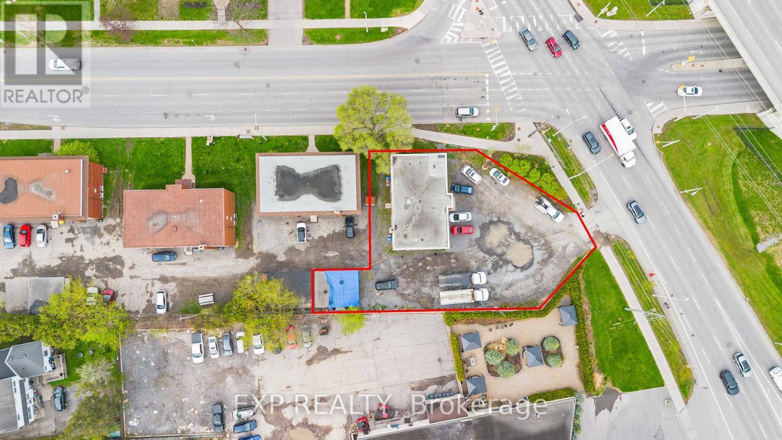 












1420-24 CARLING AVENUE

,
Ottawa,







Ontario
K1Z7L8

